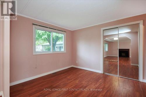 1 Elm Court, Innisfil, ON - Indoor Photo Showing Other Room