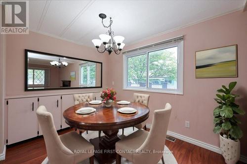 1 Elm Court, Innisfil, ON - Indoor Photo Showing Dining Room