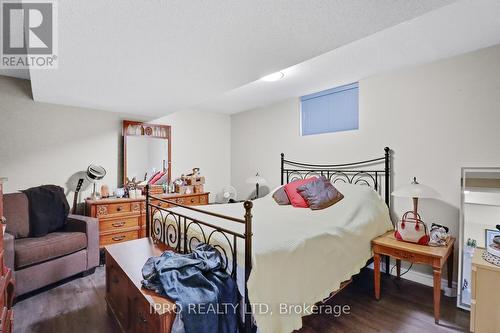 23 Garibaldi Drive, Barrie, ON - Indoor Photo Showing Bedroom