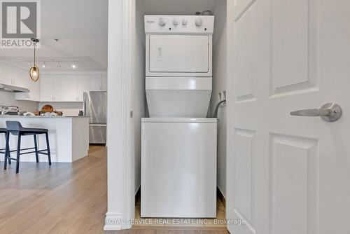 303 - 21 Brookhouse Drive, Clarington, ON - Indoor Photo Showing Laundry Room