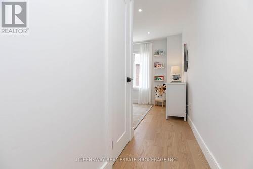 19 - 232 St.George Street, Toronto, ON - Indoor Photo Showing Other Room