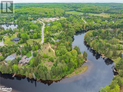 public water access to the Muskoka River - 2 Renwick Drive, Huntsville, ON 