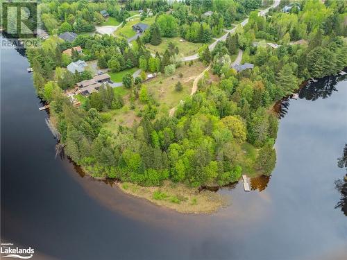 public water access to the Muskoka River - 2 Renwick Drive, Huntsville, ON 