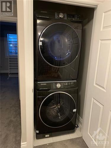 7 Peever Place, Carleton Place, ON - Indoor Photo Showing Laundry Room