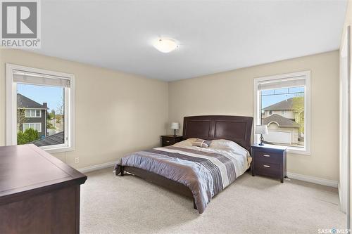 302 Wright Court, Saskatoon, SK - Indoor Photo Showing Bedroom