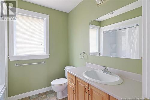 750 Douglas Avenue, Fredericton, NB - Indoor Photo Showing Bathroom