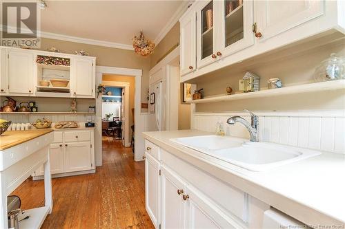 52 Centennial Road, Hampton, NB - Indoor Photo Showing Kitchen With Double Sink