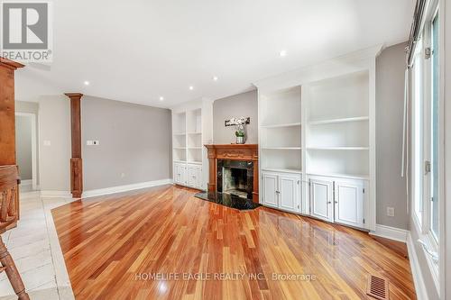 47 Stave Crescent N, Richmond Hill, ON - Indoor With Fireplace