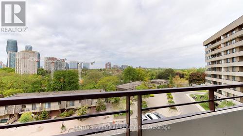 607 - 1320 Mississauga Valley Boulevard W, Mississauga, ON - Outdoor