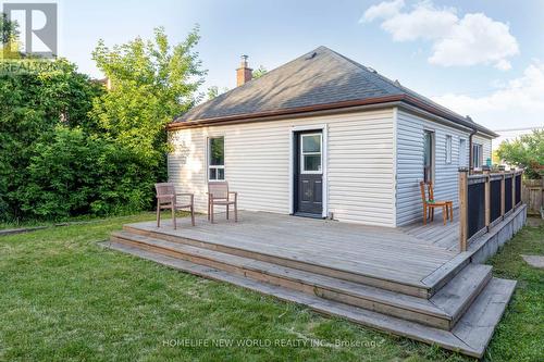 284 East 25Th Street, Hamilton, ON - Outdoor With Exterior
