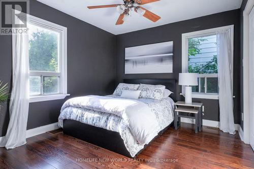284 East 25Th Street, Hamilton, ON - Indoor Photo Showing Bedroom