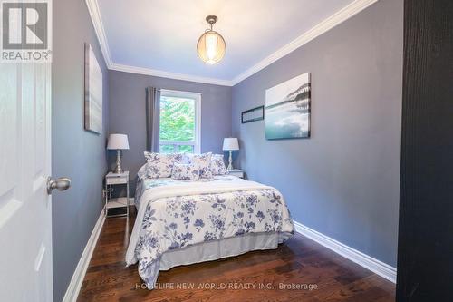 284 East 25Th Street, Hamilton, ON - Indoor Photo Showing Bedroom