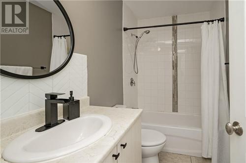 1188-1190 Rideau Street, Sudbury, ON - Indoor Photo Showing Bathroom