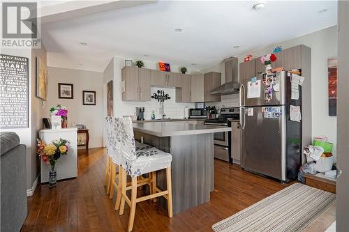 1188-1190 Rideau Street, Sudbury, ON - Indoor Photo Showing Kitchen