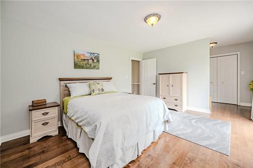 11 Coachman Crescent, Hamilton, ON - Indoor Photo Showing Bedroom