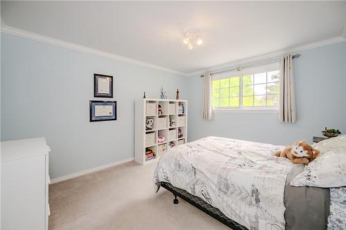 11 Coachman Crescent, Hamilton, ON - Indoor Photo Showing Bedroom