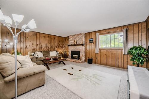 11 Coachman Crescent, Hamilton, ON - Indoor Photo Showing Living Room With Fireplace
