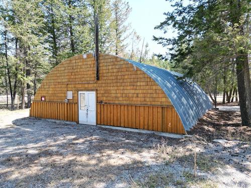 630 Green Road, Canal Flats, BC - Outdoor