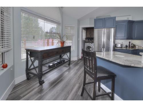 630 Green Road, Canal Flats, BC - Indoor Photo Showing Kitchen