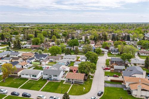 28 Nakomis Bay, Winnipeg, MB - Outdoor With View