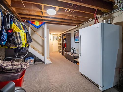 869 Schreiner Street, Kamloops, BC - Indoor Photo Showing Basement