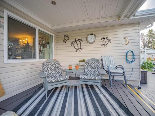 869 Schreiner Street, Kamloops, BC - Outdoor With Deck Patio Veranda With Exterior
