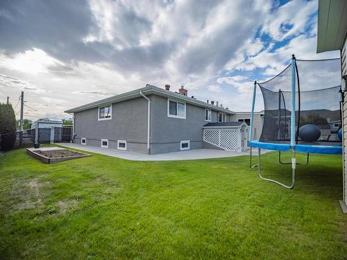 869 Schreiner Street, Kamloops, BC - Outdoor With Exterior