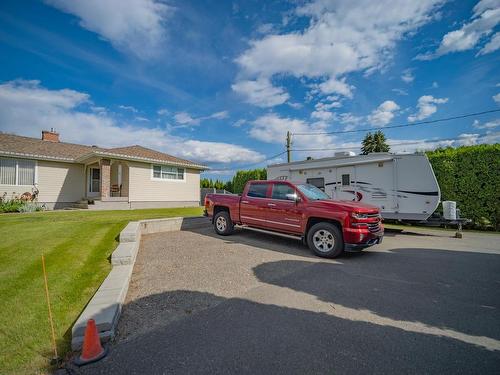 869 Schreiner Street, Kamloops, BC - Outdoor