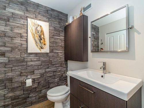 Bathroom - 3320 Rue De La Rocaille, Sherbrooke (Brompton/Rock Forest/Saint-Élie/Deauville), QC - Indoor Photo Showing Bathroom