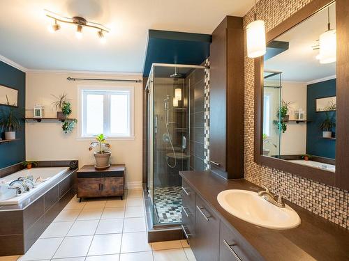 Salle de bains - 78 Rue Kelly, Saint-Jean-Sur-Richelieu, QC - Indoor Photo Showing Bathroom