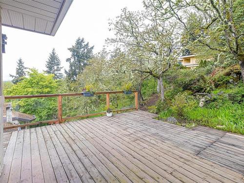 4360 Parkwood Terr, Saanich, BC - Outdoor With Deck Patio Veranda