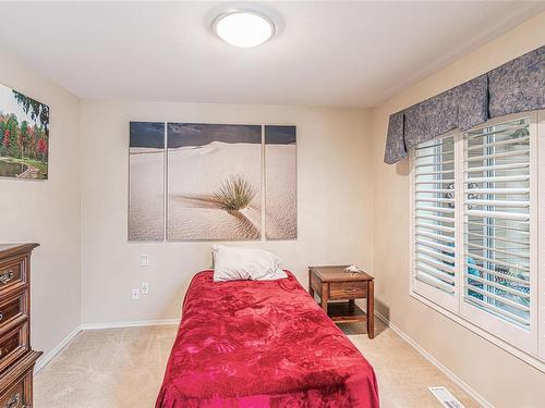 23-529 Johnstone Rd, Parksville, BC - Indoor Photo Showing Bedroom