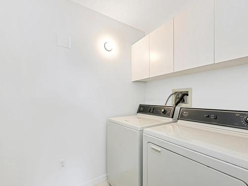 604-630 Montreal St, Victoria, BC - Indoor Photo Showing Laundry Room