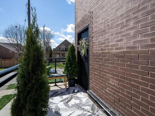 603-18 Coles Ave, Vaughan, ON - Outdoor