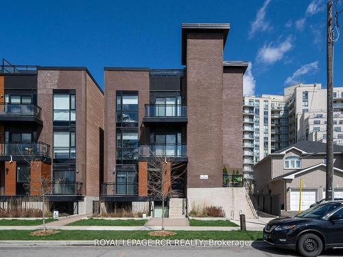 603-18 Coles Ave, Vaughan, ON - Outdoor With Facade