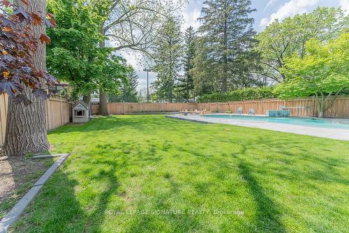 1204 Clarkson Rd N, Mississauga, ON - Outdoor With Backyard