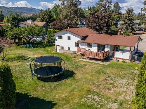 2160 Diamond Road, Kelowna, BC - Outdoor