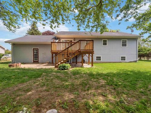 7 Ross Lane, Middleton, NS 