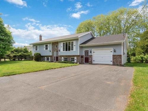 7 Ross Lane, Middleton, NS 