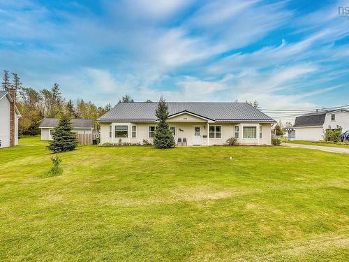 494 Pictou Road, Valley, NS 