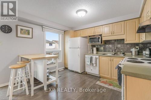 6 Max Becker Drive, Kitchener, ON - Indoor Photo Showing Kitchen With Double Sink