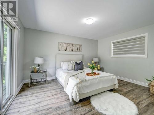 5263 Trafalgar Road, Erin, ON - Indoor Photo Showing Bedroom