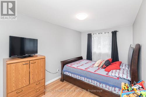 103 - 10 Angus Road, Hamilton, ON - Indoor Photo Showing Bedroom