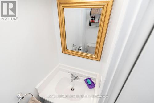 103 - 10 Angus Road, Hamilton, ON - Indoor Photo Showing Bathroom