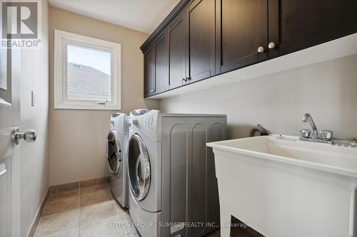 126 Banffshire Street, Kitchener, ON - Indoor Photo Showing Laundry Room