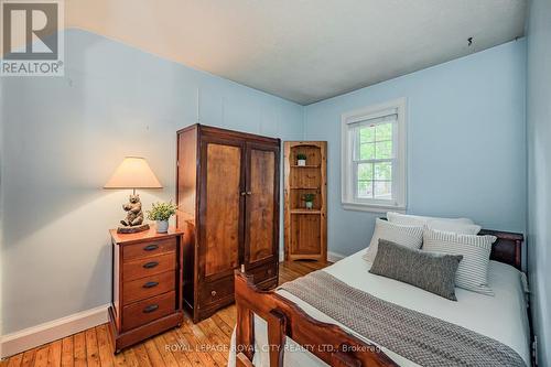 72 Essex Street, Guelph, ON - Indoor Photo Showing Bedroom