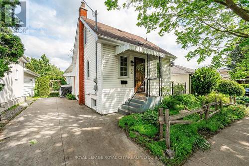 72 Essex Street, Guelph, ON - Outdoor