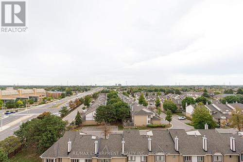 508 - 2520 Eglinton Avenue W, Mississauga, ON - Outdoor With View