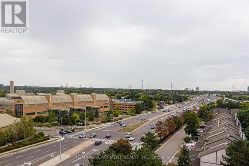 508 - 2520 Eglinton Avenue W, Mississauga, ON - Outdoor With View