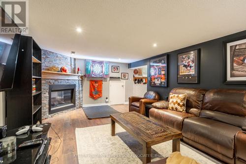 5290 Joel Avenue, Burlington, ON - Indoor Photo Showing Living Room With Fireplace